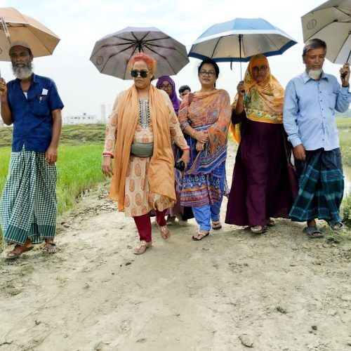 কালাপাড়-উপজেলায়-মাটির-রাস্তা-সংস্কারের-কাজ-পরিদর্শন-1